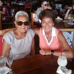 Meet your Posher, Hazel